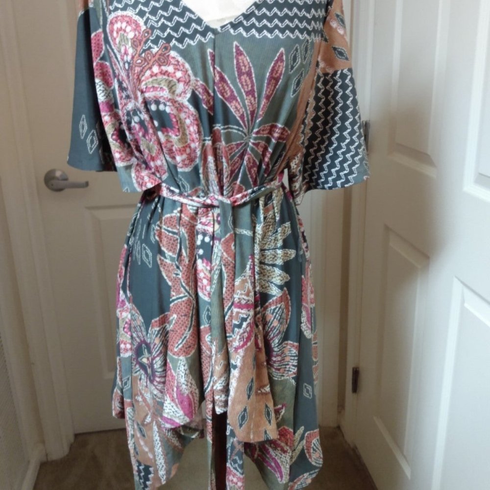 Tunic - Picture 3 of 3